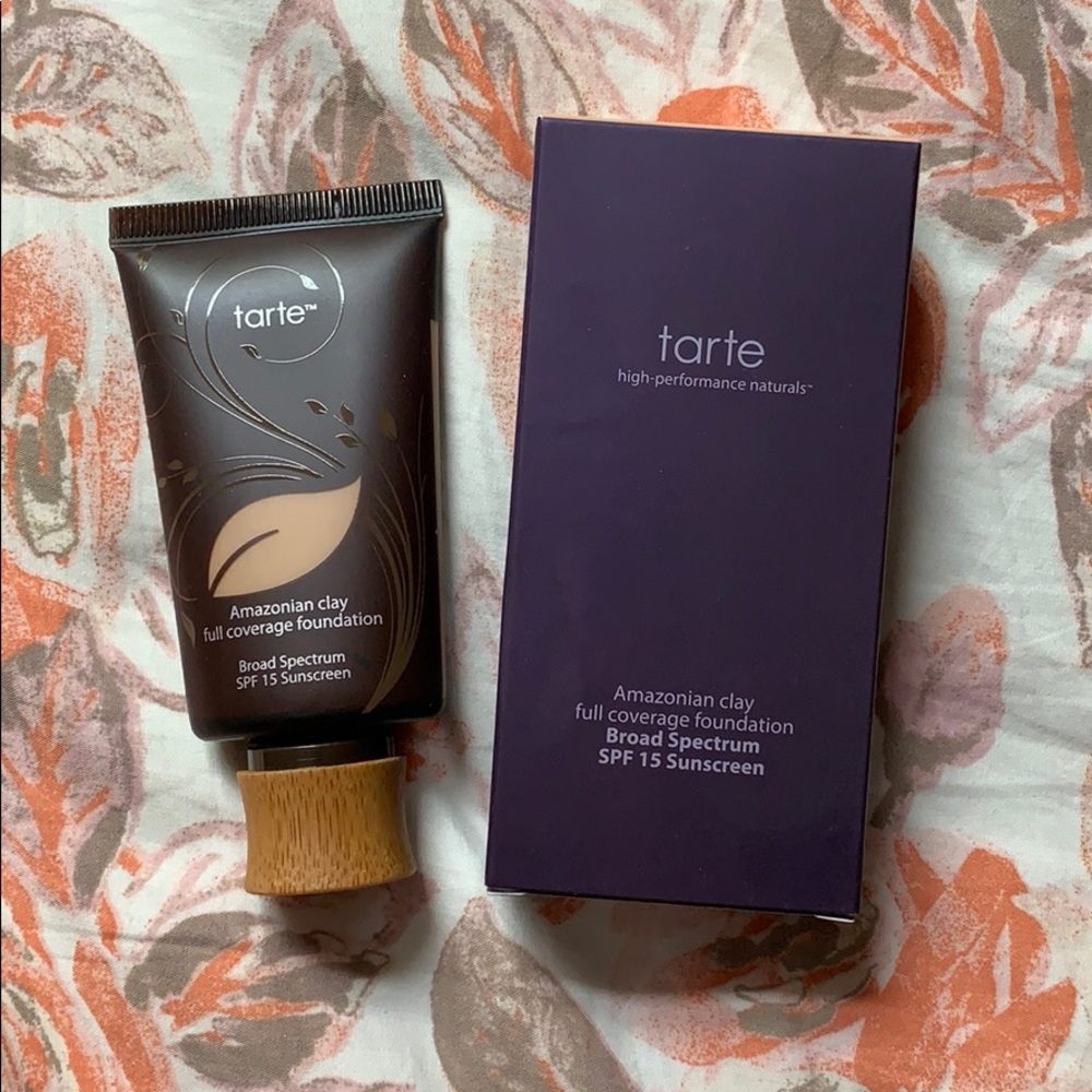 Tarte Amazonian Clay Foundation